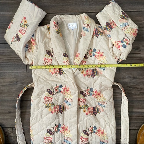 NEW Samantha Sipos Quilted Sunburst Coat - Picture 10 of 16